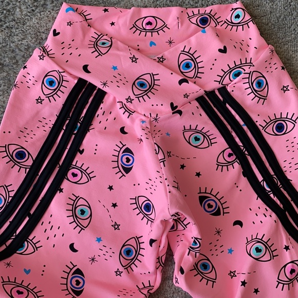 Beautiful set 🧿💗 - Picture 5 of 7